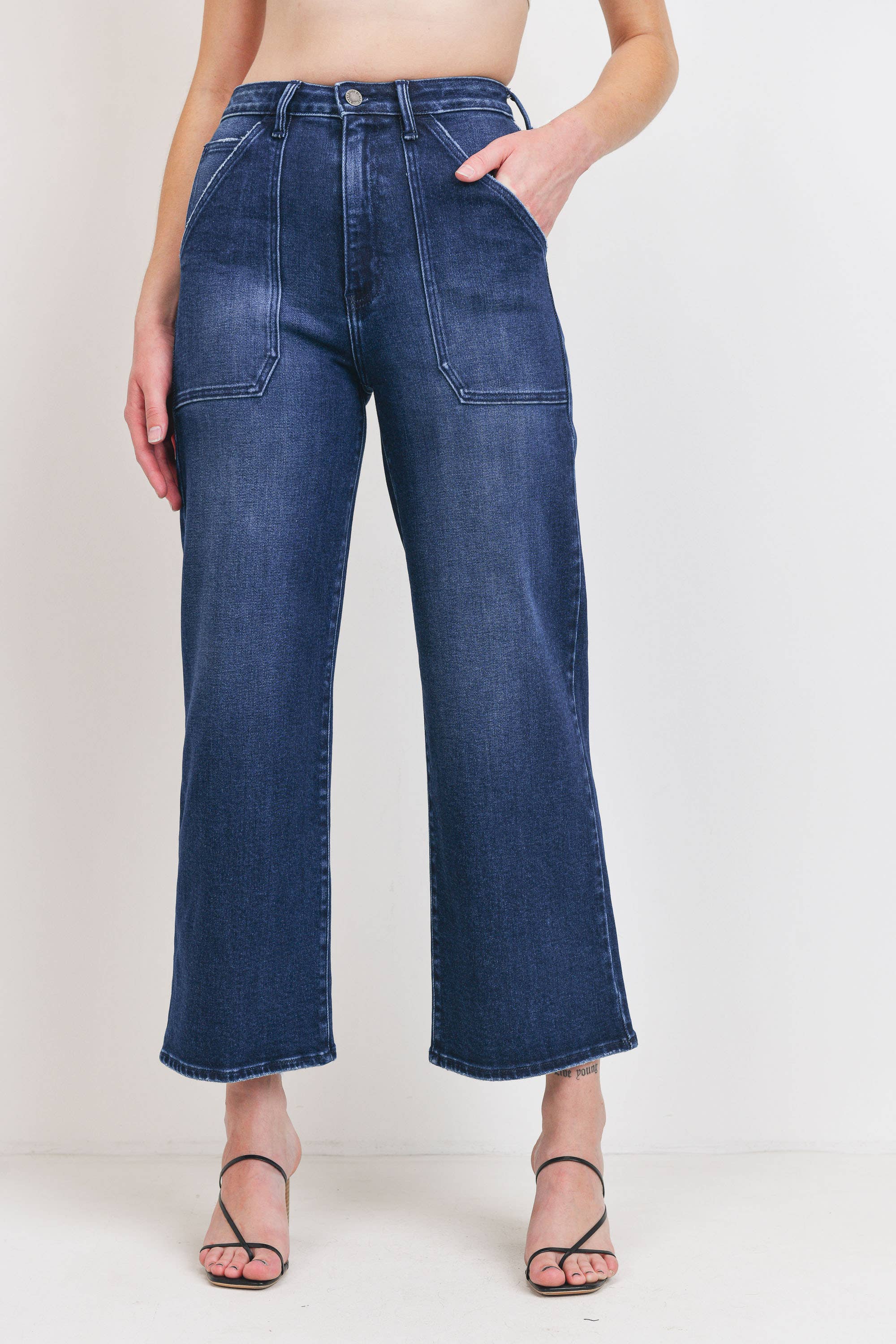 Street Chic Cargo Wide-Leg Jeans
